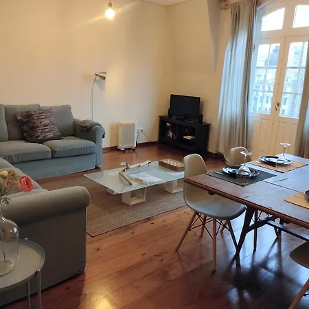 아파트 Main Square Penthouse 포르투