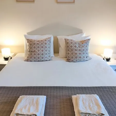 Main Square Penthouse 아파트