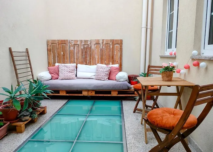 Main Square Penthouse Oporto